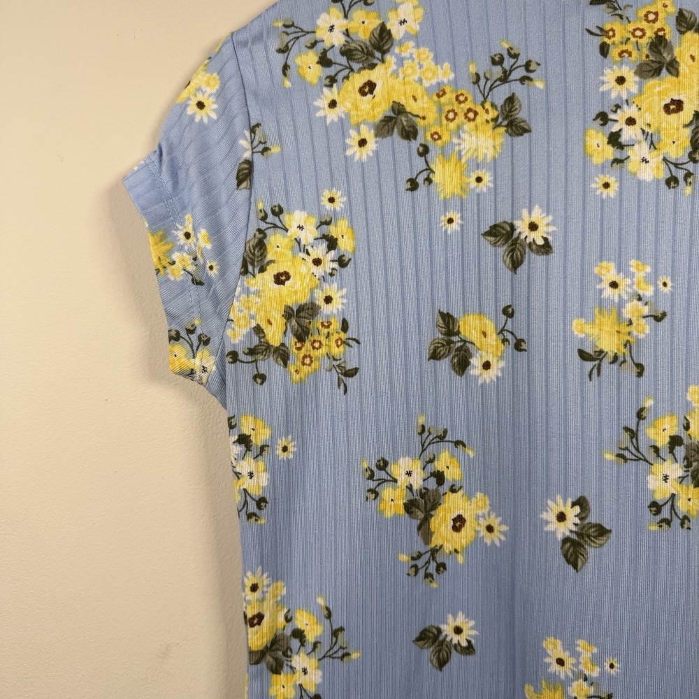 Rue 21 Y2K Top M Blue Ribbed Floral Baby Tee Crew Neck Fitted Retro 90s Casual - Picture 3 of 8